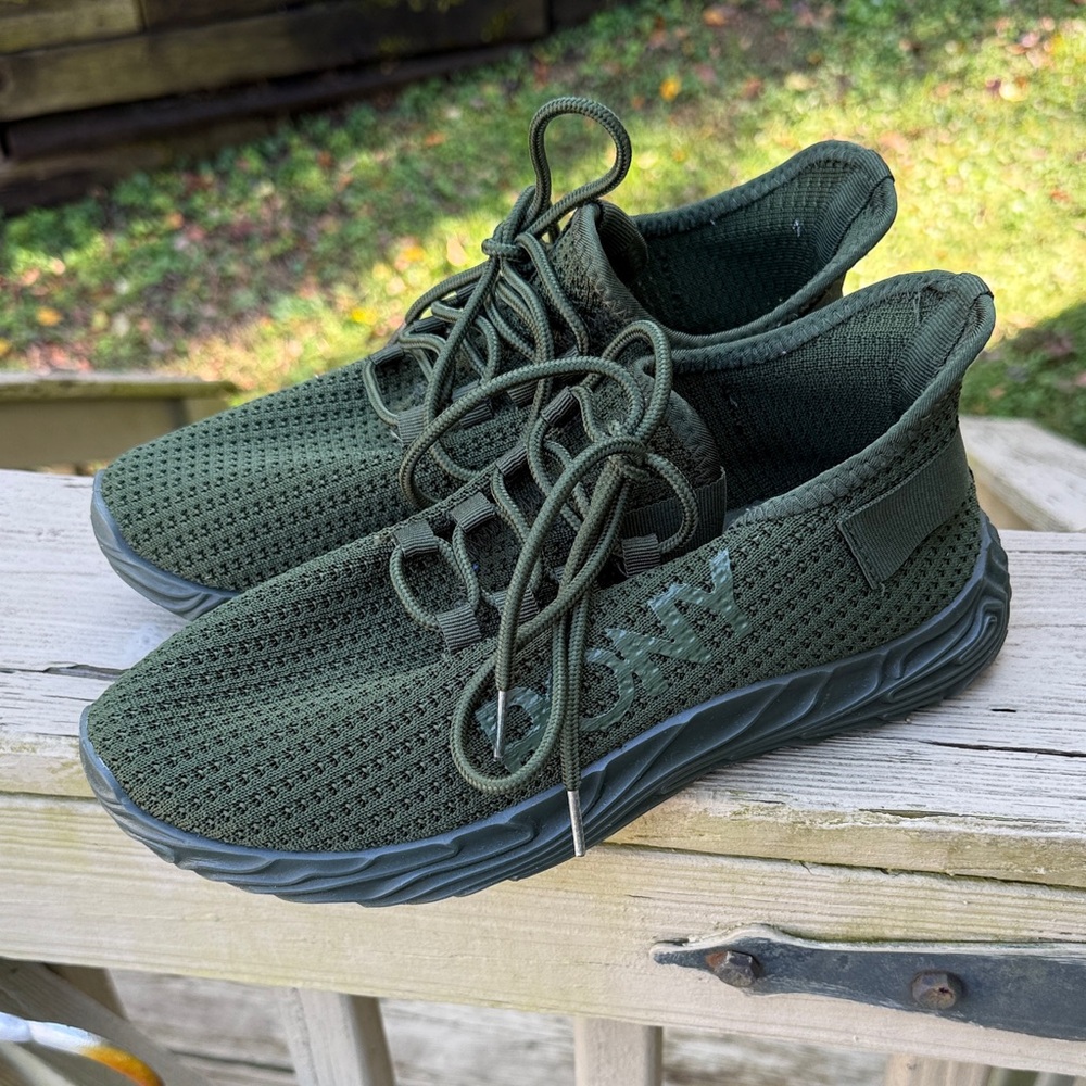 Army Green Mesh Men's Pony Shoes!